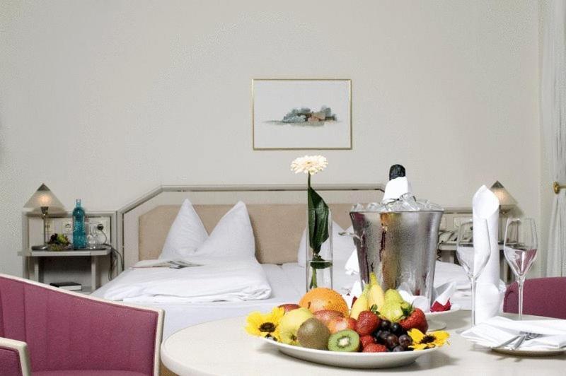 Malteser Komturei / Restaurant Bergisch Gladbach